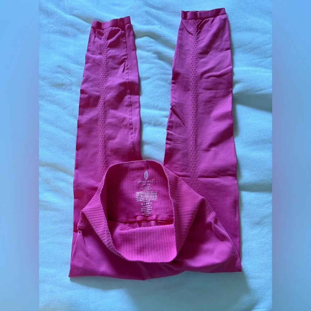Free People Movement Pink Leggings Size M/L